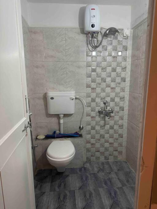 Sage : Private Studio Room In Koregaon Park Pune Exterior foto